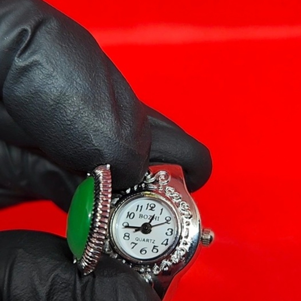 Green Quartz Ring Watch